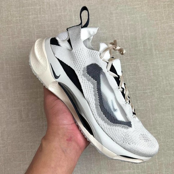Nike Spark Flyknit Coconut Milk main image 4